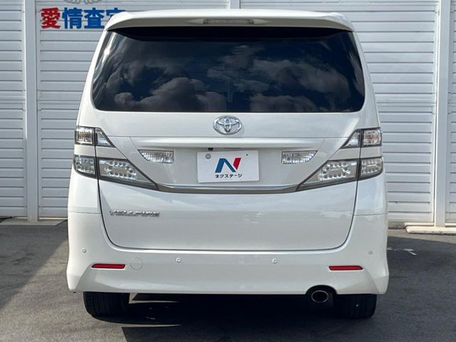 安心の最長10年・走行無制限保証(有償)をご用意。保証内容も充実はもちろん、無料点検&オイル交換や、年中無休の全国・24時間ロードサービスも付帯されておりますのでご安心下さい。