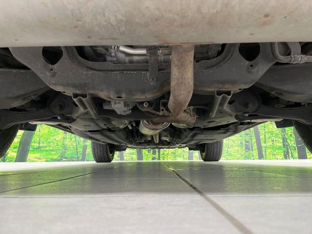 下回りがきれいなうちに、防錆加工の施工がオススメ。降雪地域はもちろん、沿岸部にお住いの方や、趣味でマリン・ウィンタースポーツをされる方にご好評いただいております。