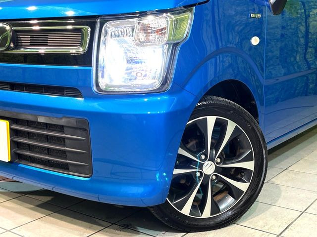 �yLED�w�b�h���C�g�z���V����ԑ��s�����ǍD�Ȏ��E���m�ۂ����S���ĉ^�]�ł��鍂�P�xLED�w�b�h���C�g�𑕔�!�_�����x�������A����d�͂��}�����Ă��܂��B