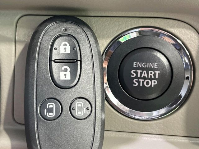 �y�L�[���X�X�^�[�g�V�X�e���z�J�o����|�P�b�g�ɓ��ꂽ�܂܂ł��h�A�̎{���E�������\�ȃX�}�[�g�L�[�𑕔��B�G���W���̃I���E�I�t�����J�M�����o���K�v����������Ƃ��Ă��֗��ł���