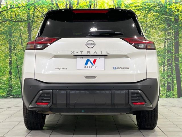 安心の最長10年・走行無制限保証(有償)をご用意。保証内容も充実はもちろん、無料点検&オイル交換や、年中無休の全国・24時間ロードサービスも付帯されておりますのでご安心下さい。