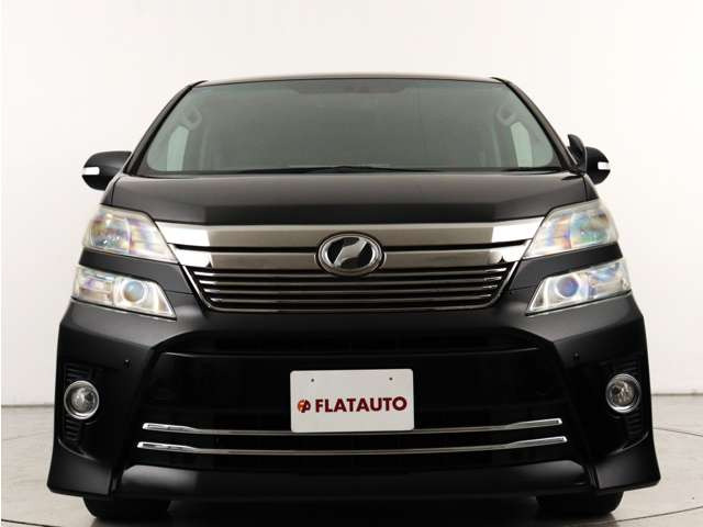 大迫力のフロントフェイスです!状態は非常にいいですが、コーティング施工により更なる質感をご提供できます。プランは数多く御座いますので、お気軽にお申し付けください!