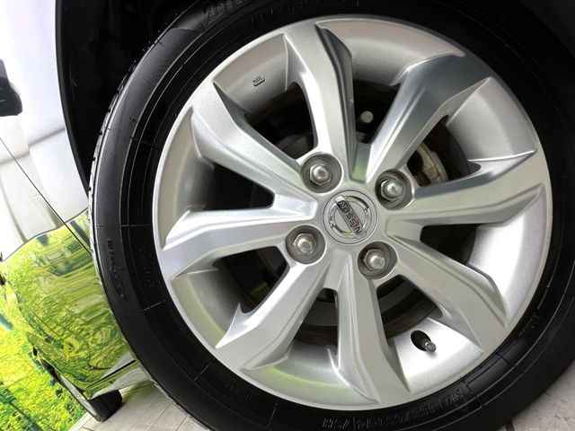 【純正14インチアルミホイール】外観にマッチした純正アルミホイールを装着しております。各種社外アルミホイールや、スタッドレスタイヤも取扱いしております。是非ご相談ください♪