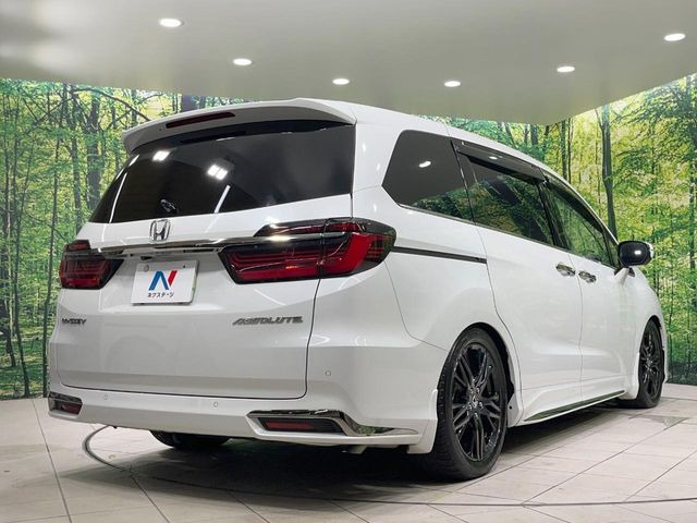 ☆全国のネクステージからお取り寄せが可能※!遠方の店舗に展示してあるクルマが気になる場合も、最寄りの店舗でご覧いただくことが可能です!是非私たちに要望をお聞かせください!※別途費用