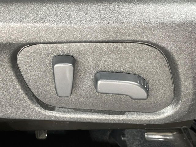 �y�p���[�V�[�g�z�X�C�b�`��ŊȒP�ɃV�[�g�̔��������\!�d��������͂�����܂���!���K�ȃV�[�g�|�W�V�����ɃZ�b�g���āA���K�ȃh���C�u�����y���݂��������B