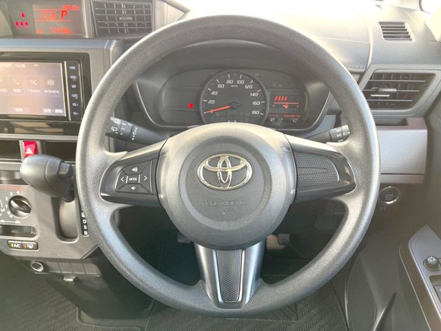 【ステアリングスイッチ】運転中、前方から目線をそらすことなく、オーディオ等の操作が可能な便利機能!安心&快適なドライブを演出してくれます♪