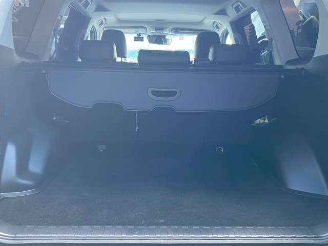 スリークロス滋賀店は総在庫200台以上展示!お客様のお気に入りの1台がきっと見つかります!軽自動車、普通車、キャンピングカーに福祉車両まで店頭に無い在庫もお探しできます♪お気軽にご来店ください!