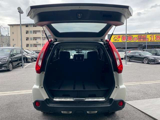 �F���C���^�[���炨�Ԃ�3���ƃA�N�Z�X�֗�!�߂��ɂ͗L���ό��n�̕F���������܂��̂ŁA�ό��ƍ��킹�Ă̂����X���ǂ��ł��ˁ􊈋C���鎩���̃X�^�b�t�����q�l�̂����X�����҂����Ă���܂�!