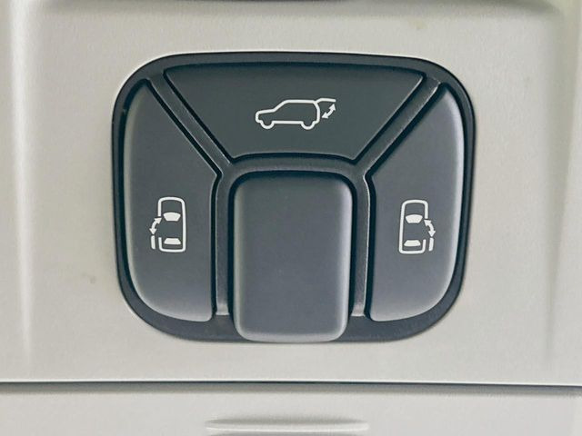 �y�����p���[�X���C�h�h�A�z�X�}�[�g�L�[��^�]�Ȃ̃X�C�b�`�Ō�ȗ����X���C�h�h�A�̊J���\���d��������͂����ăh�A���J����K�v�������A�����Ȃ��q�l�ł��ȒP�ɊJ���߂ł����K�ł���