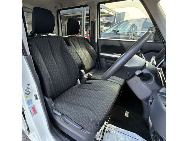 販売車両の納車前整備をしっかりと実施いたします!!お客さまに安心・満足をご提供いたします!!