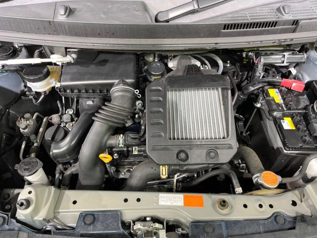 親切・丁寧な専門メカニックスタッフが応対!・車検・点検整備・事故等の修理などアフターサービスも安心。お車のカスタマイズもネクステージのサービススタッフまでご相談ください!