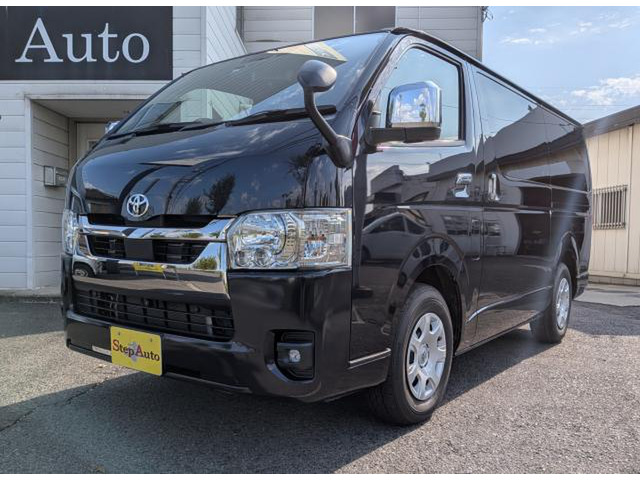 ハイエースバン