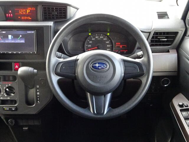 ���I���b�N�X�F�蒆�ÎԂ��u�L���C�v�Ȕ閧�� (���R)&rArr;�S�ԂɃv���̐E�l�ɂ��O�ꂵ�����O���̐��|�A�����グ���{���Ă���܂��B�����x�A���Ԃ����m�F���������B