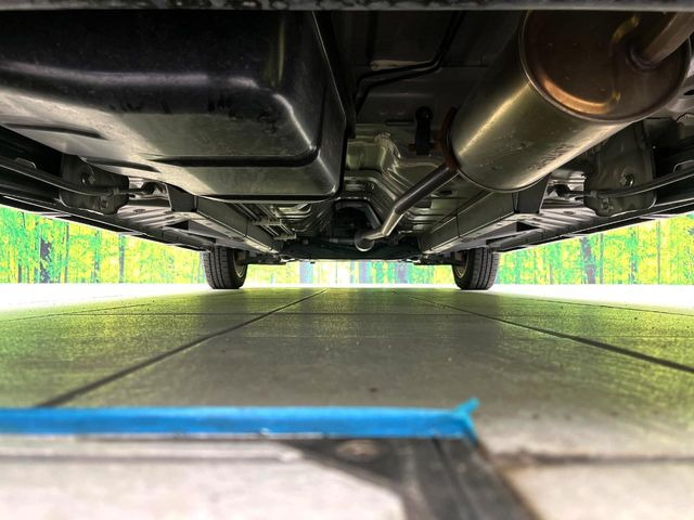 下回りがきれいなうちに、防錆加工の施工がオススメ。降雪地域はもちろん、沿岸部にお住いの方や、趣味でマリン・ウィンタースポーツをされる方にご好評いただいております。