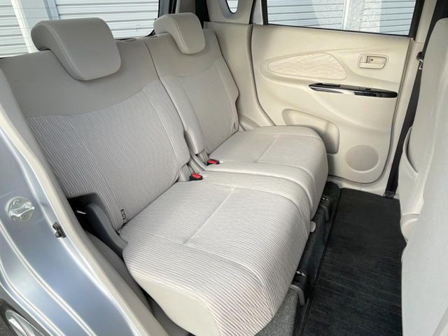 �L�X�Ƃ���2��ڃV�[�g�͋��Z���������A���S�n�����K!�F�B��Ƒ��Ƃ̂��o�����ɂ҂�����ł��B�x�r�[�V�[�g��`���C���h�V�[�g�g�p�������K�ɂ��߂�������������\���ȋ�Ԃ��m�ۂ��Ă��܂��B