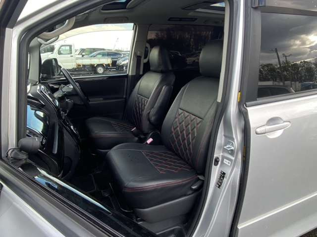 敷地内は非常に広いです。敷地内であれば、試乗可能です!