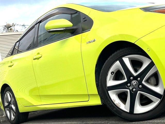 �y17�C���`�A���~�z�C�[���z�O�ςɃ}�b�`�����A���~�z�C�[���𑕒����Ă���܂��B�e��A���~�z�C�[����A�X�^�b�h���X�^�C�����戵�����Ă���܂��B���񂲑��k����������