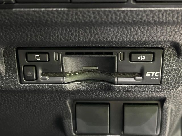 【ETC】高速道路の料金所をストレスなく通過!話題のスポットやサービスエリアに多い「スマートIC」利用時は必須のアイテムです。当店でセットアップを実施、ご納車当日からすぐにご利用いただけます!