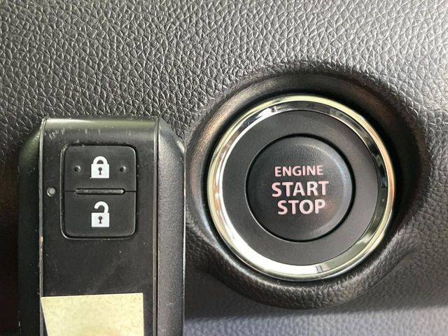 �y�L�[���X�X�^�[�g�V�X�e���z�J�o����|�P�b�g�ɓ��ꂽ�܂܂ł��h�A�̎{���E�������\�ȃX�}�[�g�L�[�𑕔��B�G���W���̃I���E�I�t�����J�M�����o���K�v����������Ƃ��Ă��֗��ł���