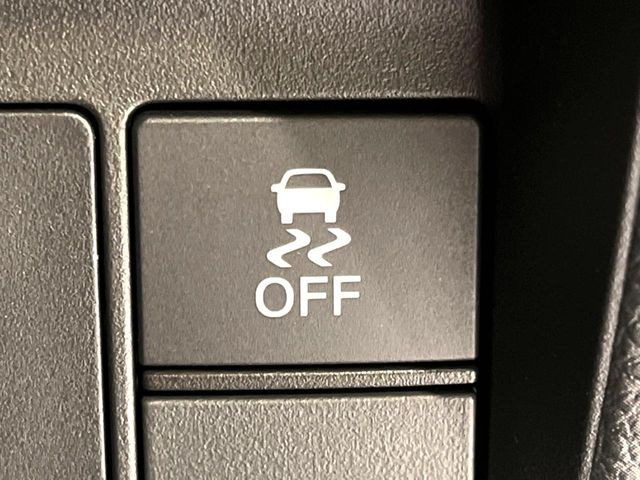 �y������h�~���u�z�ԗ��̉���������m����ƁA�����I�Ɏԗ��̐i�s������ۂ悤�Ɏԗ��𐧌䂵�܂��B�J�̓��ȂǊ���₷���H�ʏ󋵂ł����S�ȉ^�]���\�ł��B