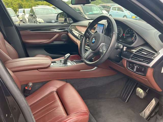 �C�ɂȂ邨�Ԃ�����܂�����E�̓d�b�ԍ����璼�ڂ��X�ɂ��₢���킹���������B�x�����@����ԗ����A��Ԃ܂łȂ�ł������������Ē����܂��B�X�^�b�t�ꓯ���A�����҂����Ă���܂��B