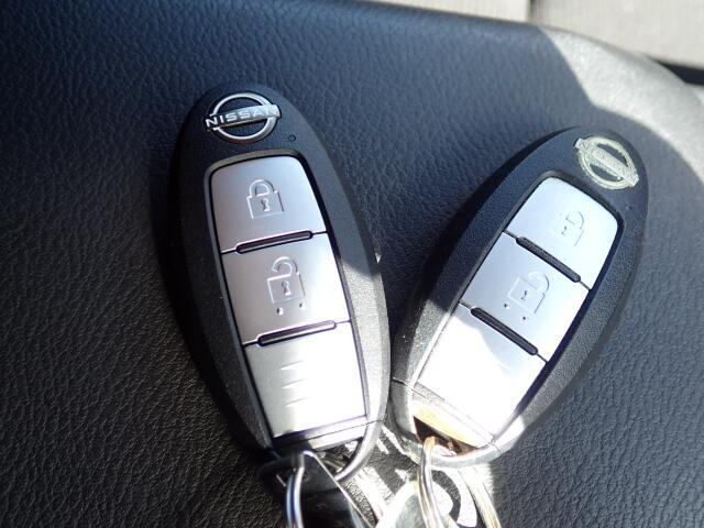 �X�}�[�g�L�[����!�L�[���|�P�b�g��o�b�O�ɓ��ꂽ�܂܁A�h�A���b�N�̊J���E�{���E�G���W���n�����\�ł��B