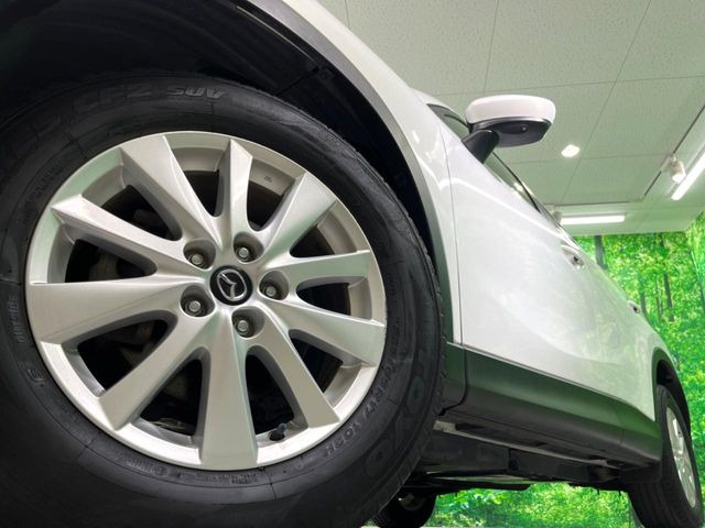 �y����17�C���`�A���~�z�C�[���z�O�ςɃ}�b�`���������A���~�z�C�[���𑕒����Ă���܂��B�e��ЊO�A���~�z�C�[����A�X�^�b�h���X�^�C�����戵�����Ă���܂��B���񂲑��k����������