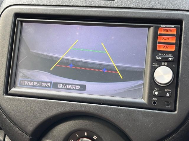 【バックカメラ】駐車時に後方がリアルタイム映像で確認できます。大型商業施設や立体駐車場での駐車時や、夜間のバック時に大活躍!運転スキルに関わらず、今や必須となった装備のひとつです!