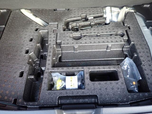 �p���N�C���L�b�g���t���Ă܂�.