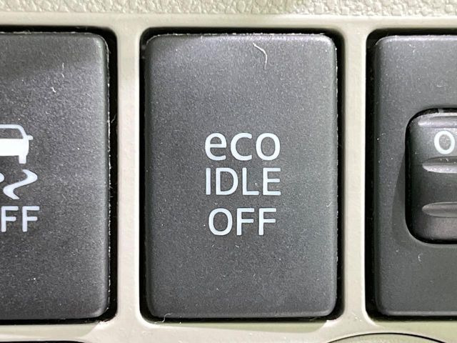 �y�A�C�h�����O�X�g�b�v�z�ԐM����a�؂Œ�Ԃ����ۂɃG���W�����~���A���ʂȔR���̏����}���܂��B�R��������ی�ɂȂ���@�\��G���W���̓u���[�L�𗣂��΍Ďn�����܂��B