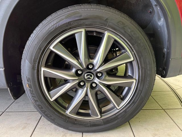 �y�����A���~�z�C�[���z�O�ςɃ}�b�`���������A���~�z�C�[���𑕒����Ă���܂��B�e��ЊO�A���~�z�C�[����A�X�^�b�h���X�^�C�����戵�����Ă���܂��B���񂲑��k����������