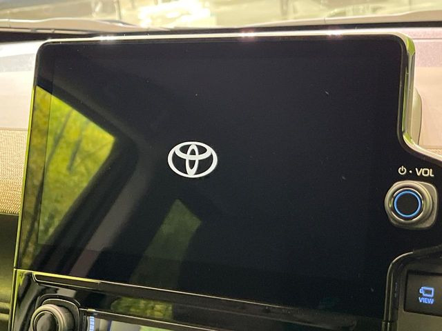 �y10.5�C���`�i�r�z�������ƃC���p�N�g�̂�����ʃi�r�𑕔��B�e��I�[�f�B�I����͂������A�X�}�z�A�g���ł��闘�֐��̍����i�r�ł���