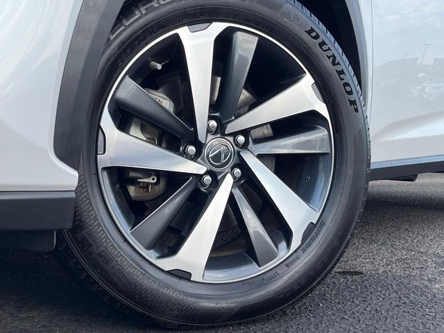 �y�����I�v�V����18�C���`�A���~�z�C�[���z�����I�v�V�����z�C�[���𑕒��B���s���\�̌���ɉ����A�O�ς����X�^�C���b�V���ɂȂ��Ă��܂��B