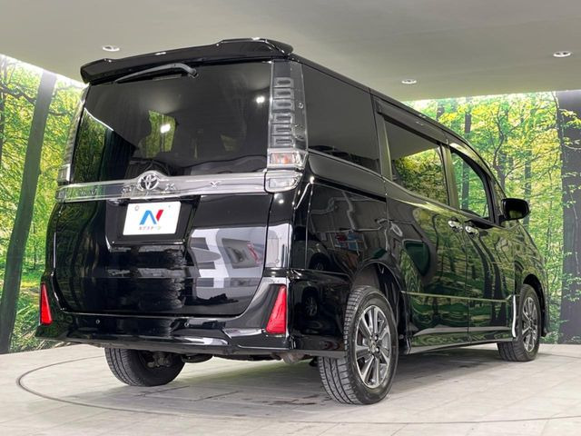 ☆全国のネクステージからお取り寄せが可能※!遠方の店舗に展示してあるクルマが気になる場合も、最寄りの店舗でご覧いただくことが可能です!是非私たちに要望をお聞かせください!※別途費用