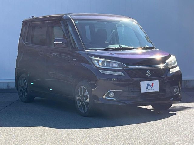 高透明度のガラス皮膜で撥水はもちろん、上質なツヤ・光沢を実現。紫外線や酸性雨から大切な愛車を保護し、色あせ・劣化を防止。「弾スプラッシュコート」、「弾プリミッサコート」からお選びいただけます。