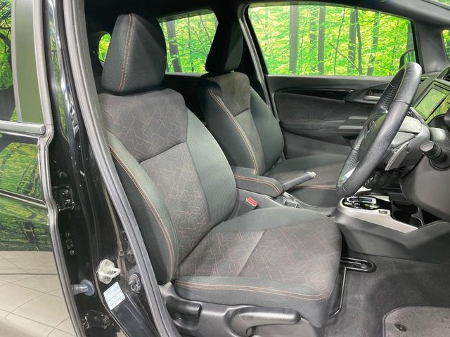 �^�]�Ȃ܂��ɂ͏\���ȃX�y�[�X������A�啿�ȕ��ł��������^�]���Ă�����������ł��B