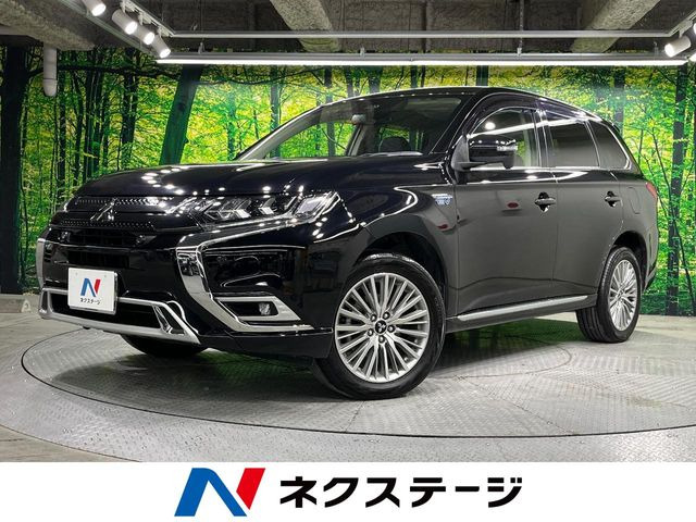 アウトランダーPHEV(三菱) 2.0 G リミテッド エディション 4WD 中古車画像