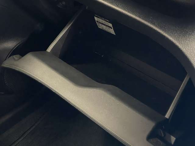 �S�ԃN���[�j���O�ς�!�ڗ����A����A�ւ���ȂǂȂ��R���f�B�V�����ǍD�ł�!!