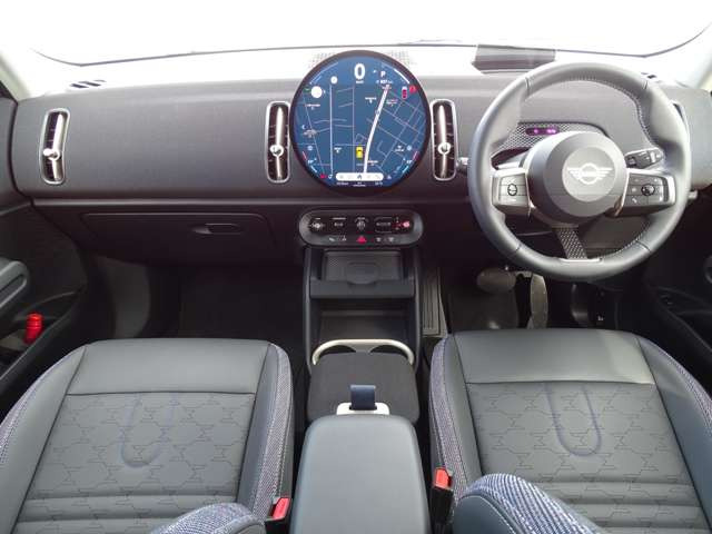 ミニカントリーマンD DCT ディーゼル