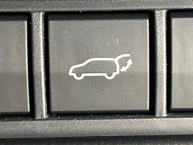 �y�p���[�o�b�N�h�A�z�X�}�[�g�L�[��^�]�Ȃ̃{�^�������������Ń��A�Q�[�g�������ŊJ���܂�!�ו��������Ă��鎞��A�����ʒu�ɂ���o�b�N�h�A��߂�ۂɕ֗��ȋ@�\�ł���