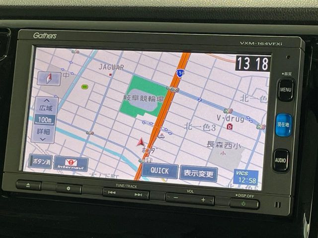 �y�����i�r�z�l�C�̏����i�r�𑕔����Ă���܂��B�i�r�̎g���₷���͂������A�I�[�f�B�I�@�\���[��!�L�����v�◷�s�͂������A�ʋ΂┃�����ȂǕ��i�̃h���C�u���y�����Ȃ�͂���