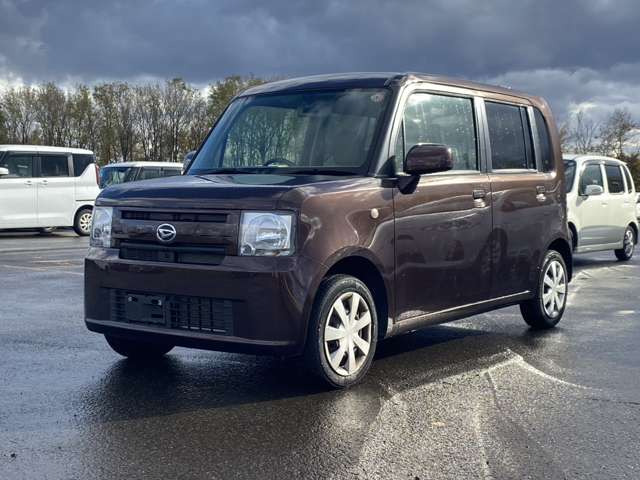 ���X�͔N�����x�ƂȂ��Ă���܂��B�c�Ǝ��Ԃ�10:00�`19:00�ł��B