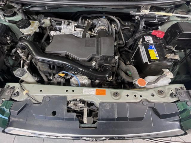 親切・丁寧な専門メカニックスタッフが応対!・車検・点検整備・事故等の修理などアフターサービスも安心。お車のカスタマイズもネクステージのサービススタッフまでご相談ください!