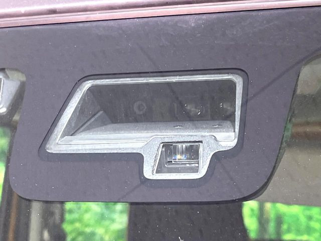 �y�X�Y�L �Z�[�t�e�B�T�|�[�g�z���s���ɑO���̎ԗ�����F�����A�Փ˂������Ȏ��͌x��ƃu���[�L�ŏՓˉ���Ɣ�Q�y�����A�V�X�g�B�����S�Ƀh���C�u�����y���݂��������܂��B