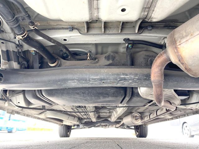 安心の最長10年・走行無制限保証(有償)をご用意。保証内容も充実はもちろん、無料点検&オイル交換や、年中無休の全国・24時間ロードサービスも付帯されておりますのでご安心下さい。