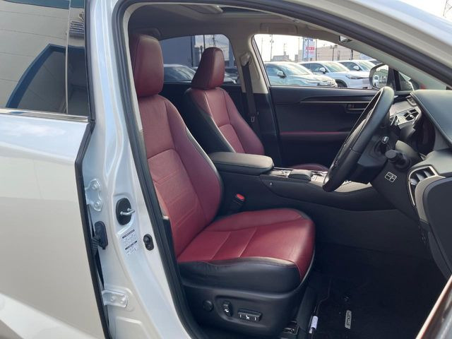 �y���烌�U�[�V�[�g�z����̂ӂ���肪�e�ՂŃ����e�i���X�����ȒP�ȁA�@�\���ɗD��鍇����v���̗p�����㎿�ȃV�[�g�ł��B����S�n���悭�A���������ӂ��S�n�ǂ��ԓ���Ԃ����o���Ă���܂��B