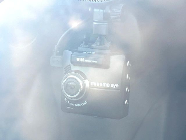 �y�h���C�u���R�[�_�[�z���S�E���S�ȃJ�[���C�t�ɕK�{�̃h���C�u���R�[�_�[�𑕔�!���s���͂������A������^�]�⎖�̂ɑ��������ۂ̏󋵂��f���ŋL�^���A����̃��X�N�ɔ����܂��B