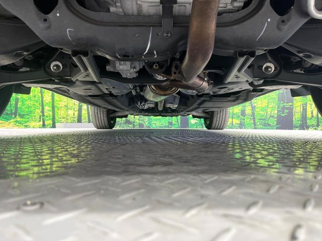 下回りがきれいなうちに、防錆加工の施工がオススメ。降雪地域はもちろん、沿岸部にお住いの方や、趣味でマリン・ウィンタースポーツをされる方にご好評いただいております。