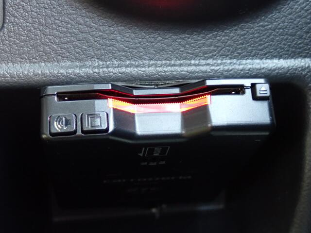 ETCも装備しています。ノンストップで料金所を通過できます。うれしい装備ですよね。