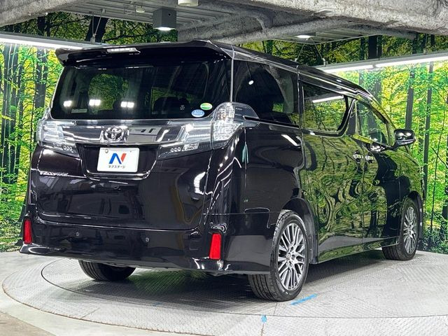 ☆全国のネクステージからお取り寄せが可能※!遠方の店舗に展示してあるクルマが気になる場合も、最寄りの店舗でご覧いただくことが可能です!是非私たちに要望をお聞かせください!※別途費用